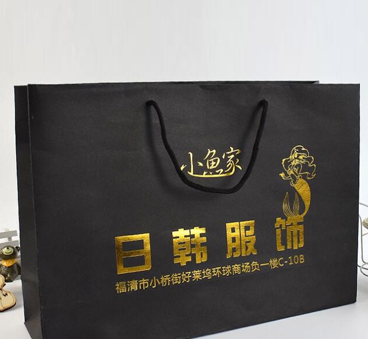 服装类 黑卡 烫金 高档手提袋